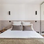 Imhost 7 -Cosy Apart Batignolles/Galerie Lafayette