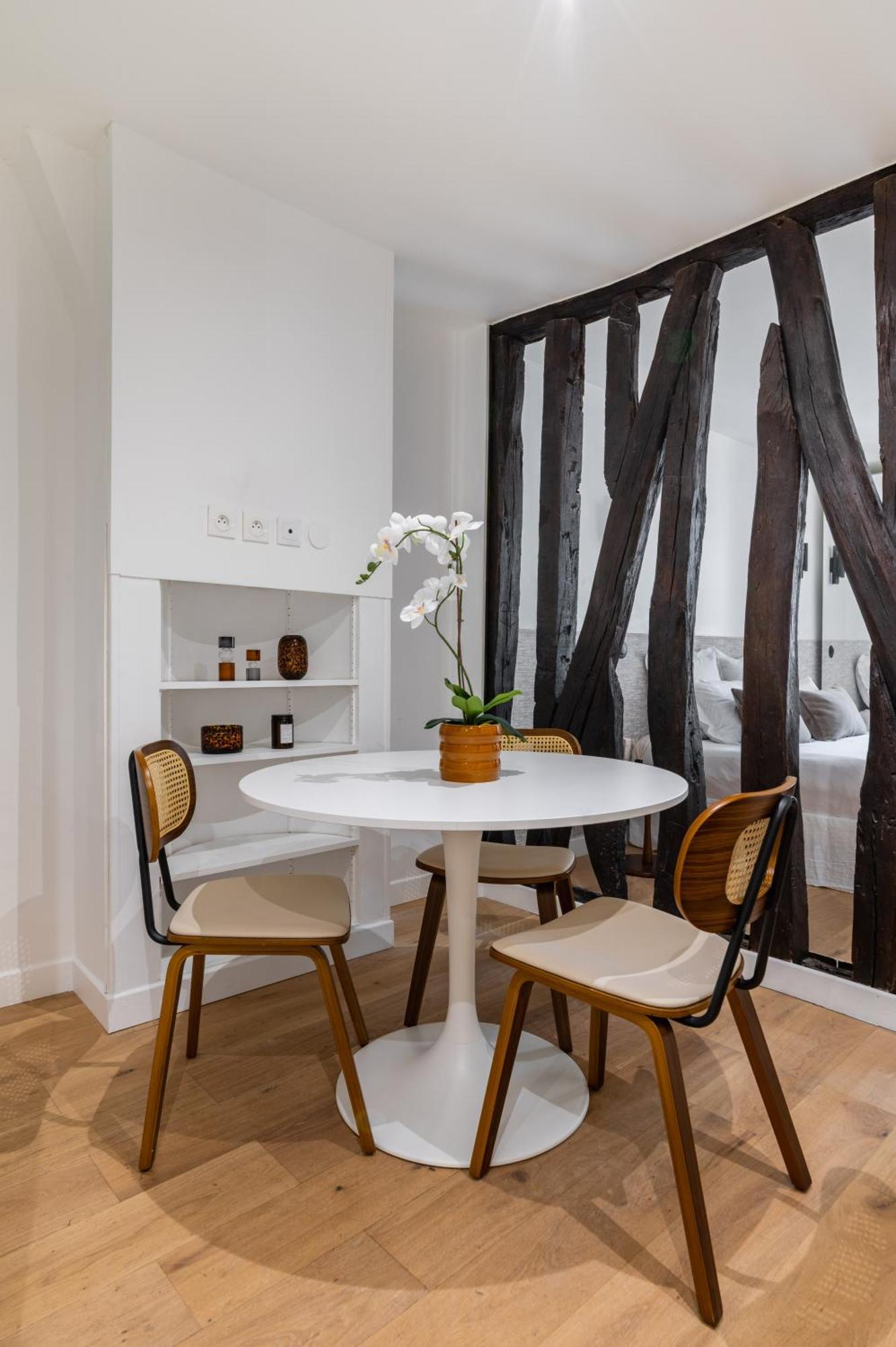 Imhost 7 -cosy Batignolles/galerie Lafayette Apartment Paris